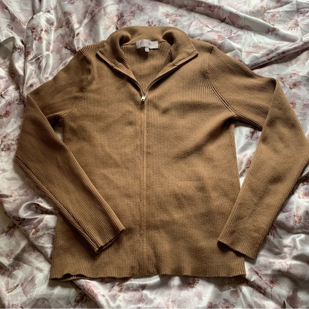 Women’s Tan Zip Up Long Sleeve Top